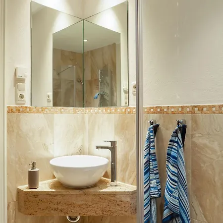 Mueggenburger Weg 40 3 4 *